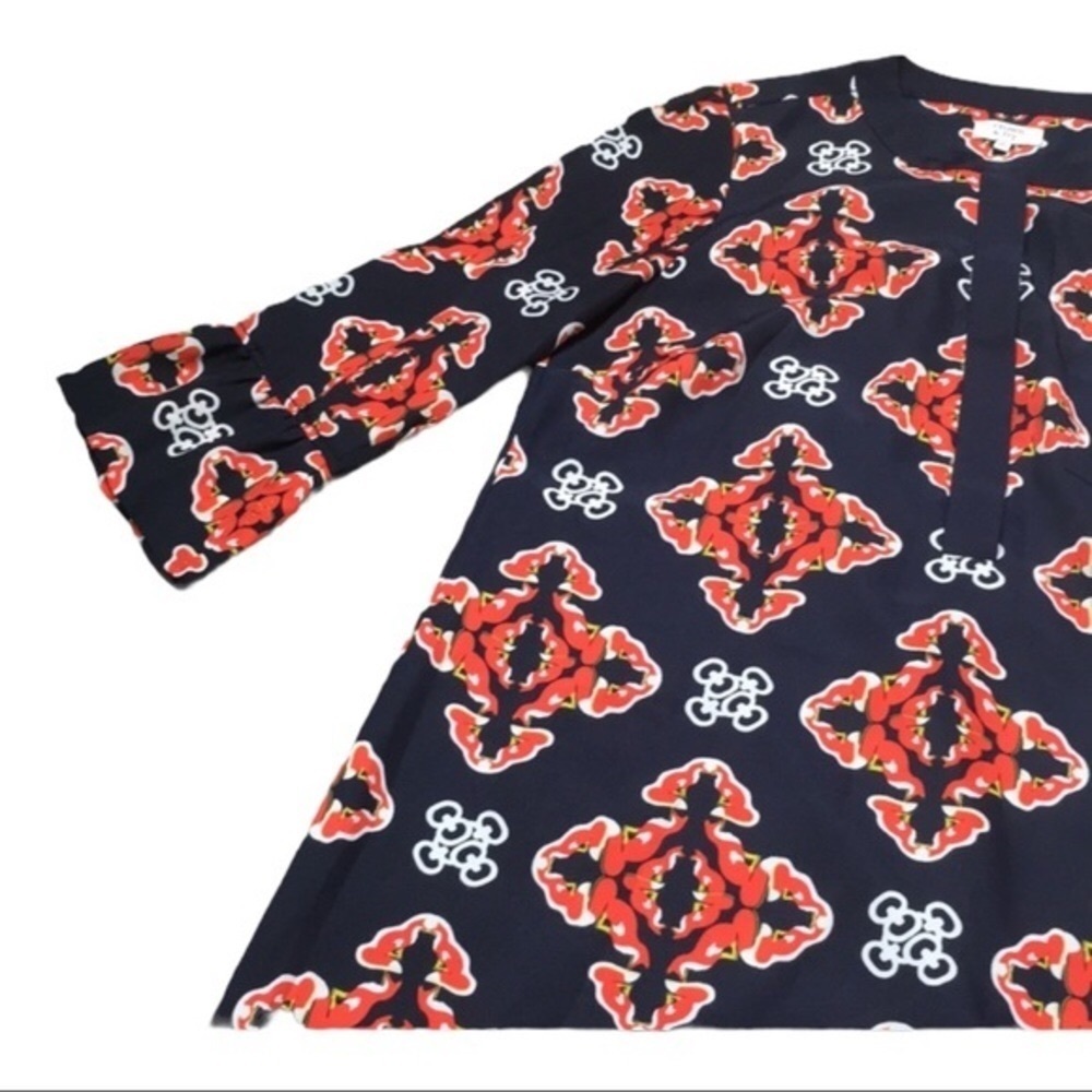 Crown & Ivy Dress - Picture 2 of 8